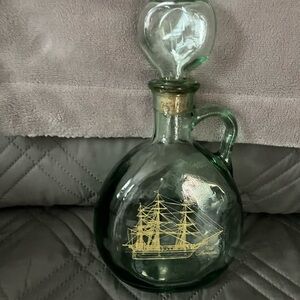 Elegant Cutty Sark Green Glass Ship Decanter
